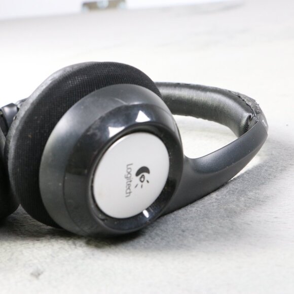 Logitech USB Headset With Mic On-Ear PC Laptop Headphones Volume Control Black - Picture 5 of 12